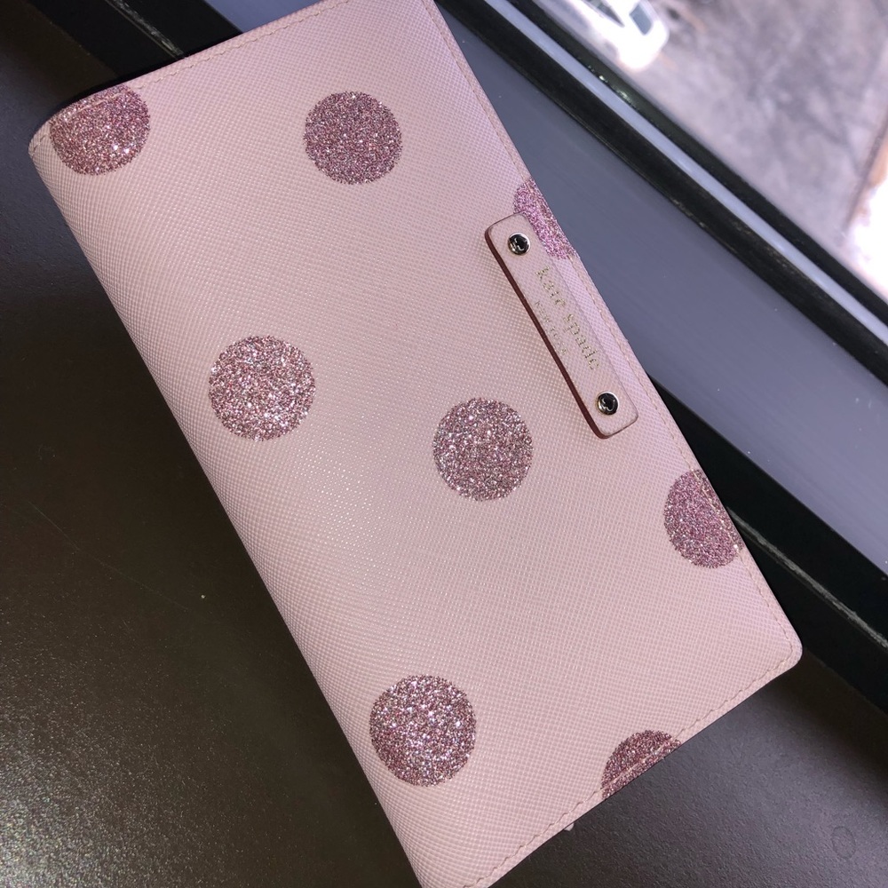 SOOO CUTE. KATE SPADE